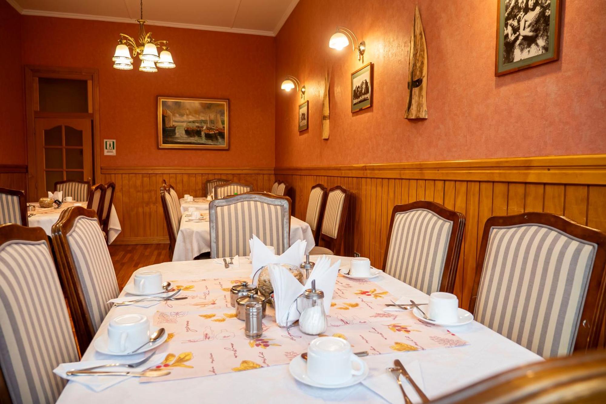 Hotel Plaza Punta Arenas Luaran gambar