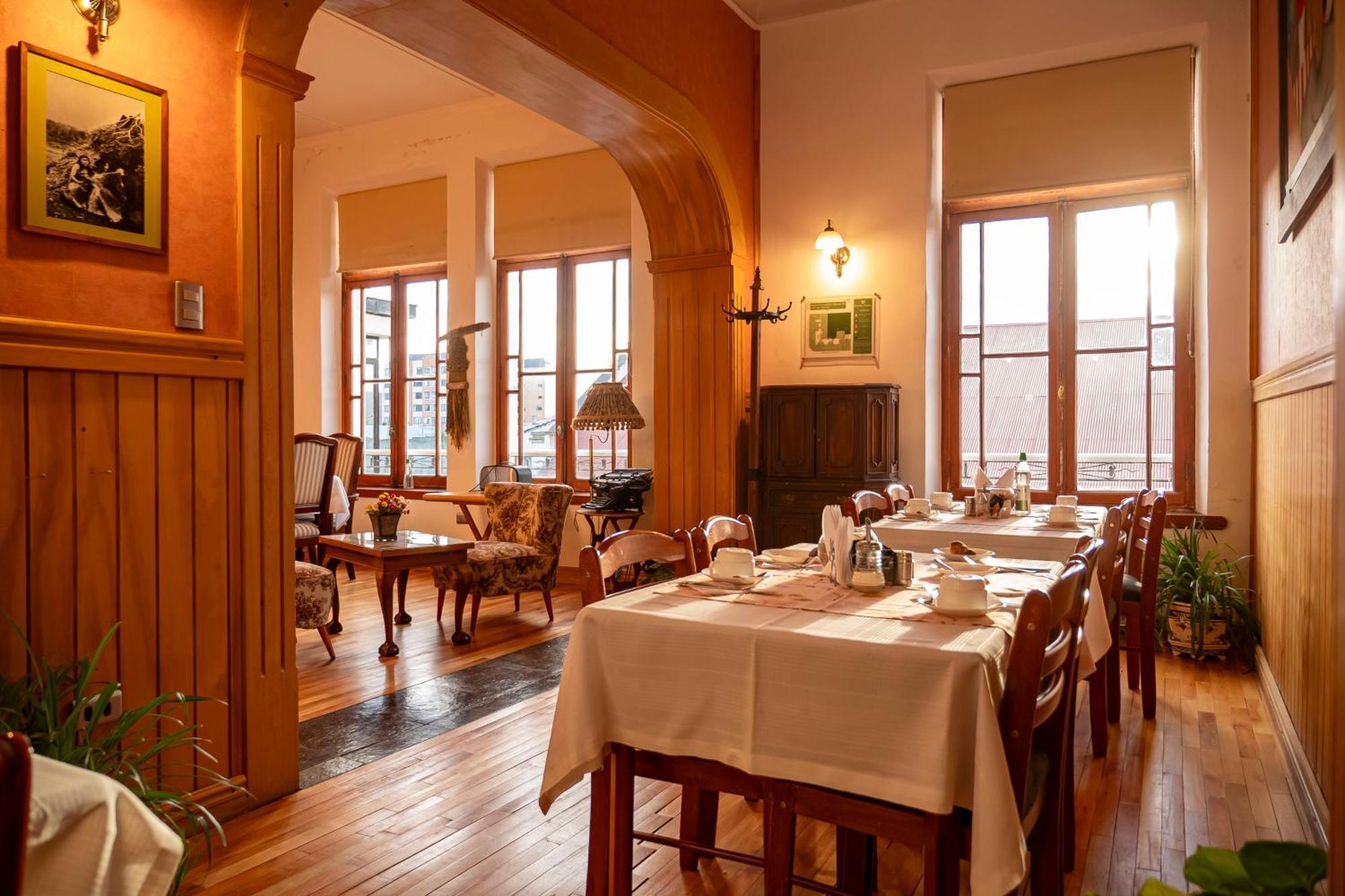 Hotel Plaza Punta Arenas Luaran gambar