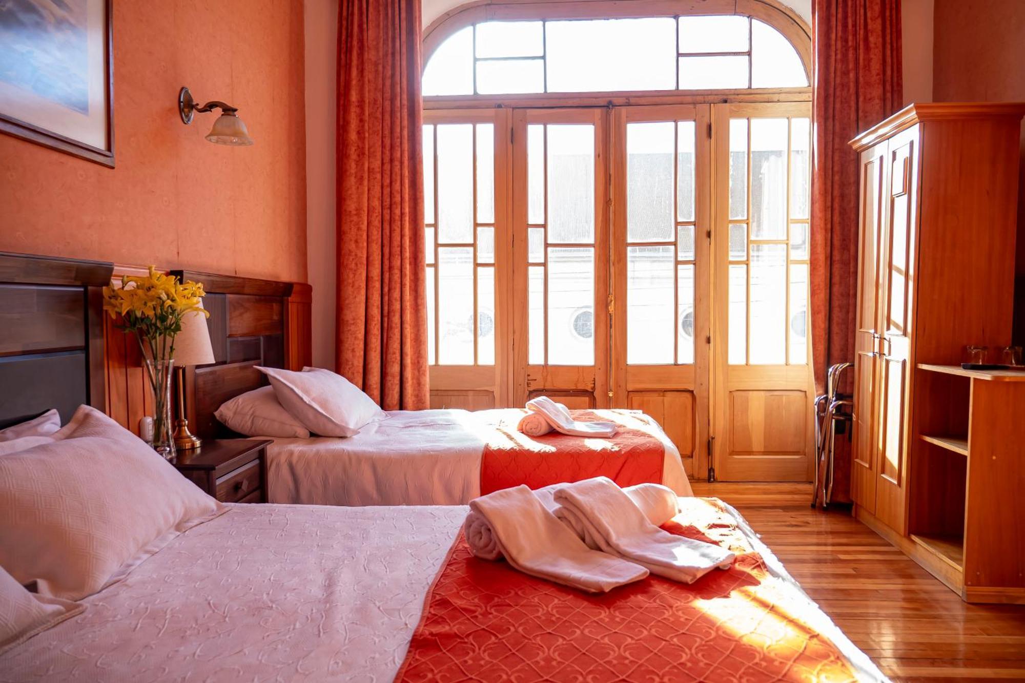 Hotel Plaza Punta Arenas Luaran gambar