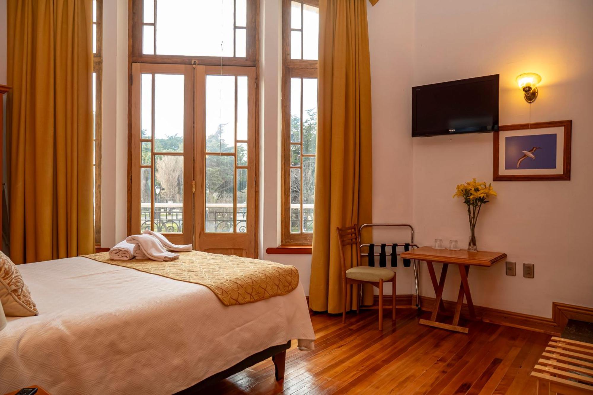 Hotel Plaza Punta Arenas Luaran gambar