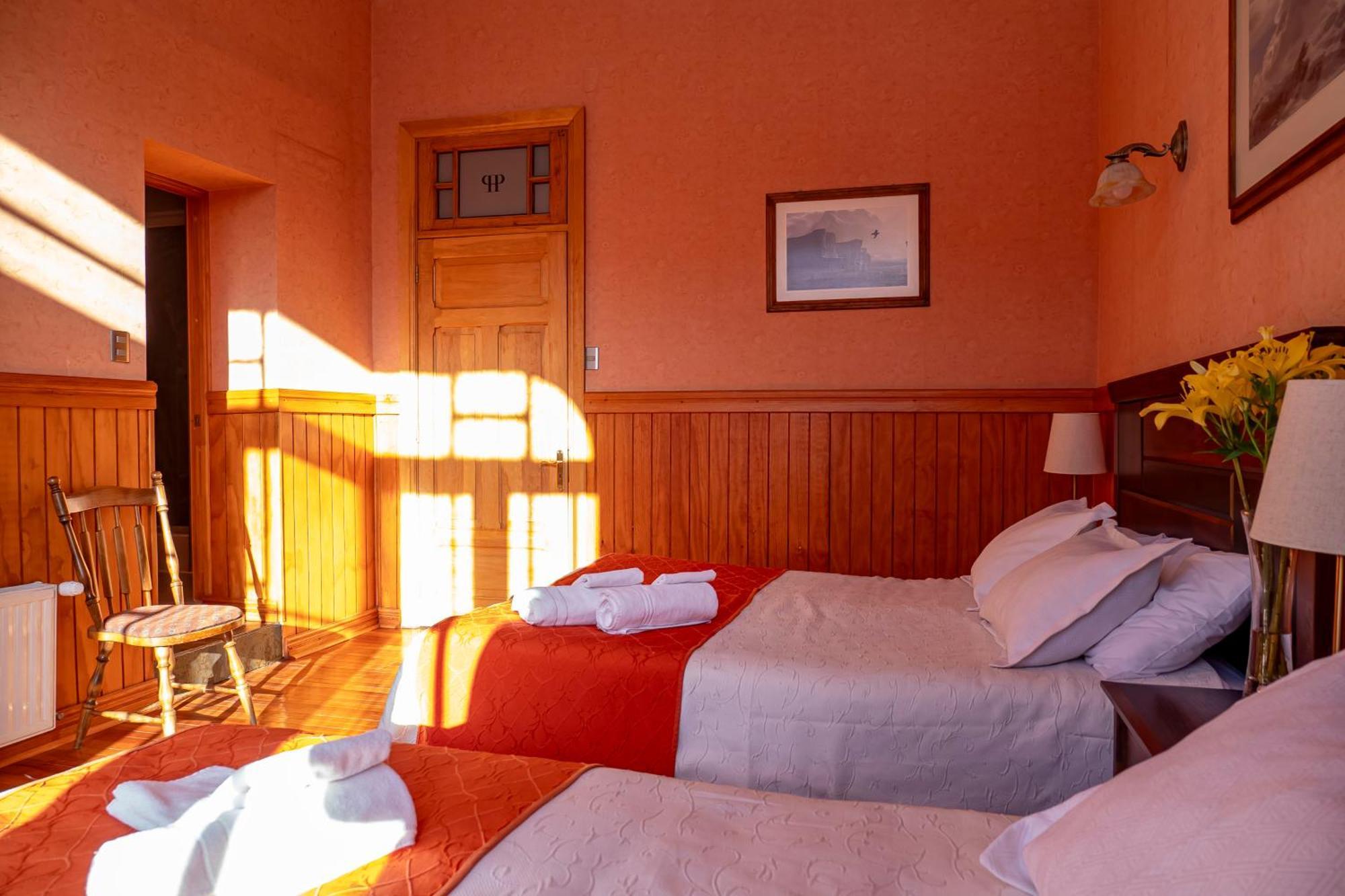 Hotel Plaza Punta Arenas Luaran gambar