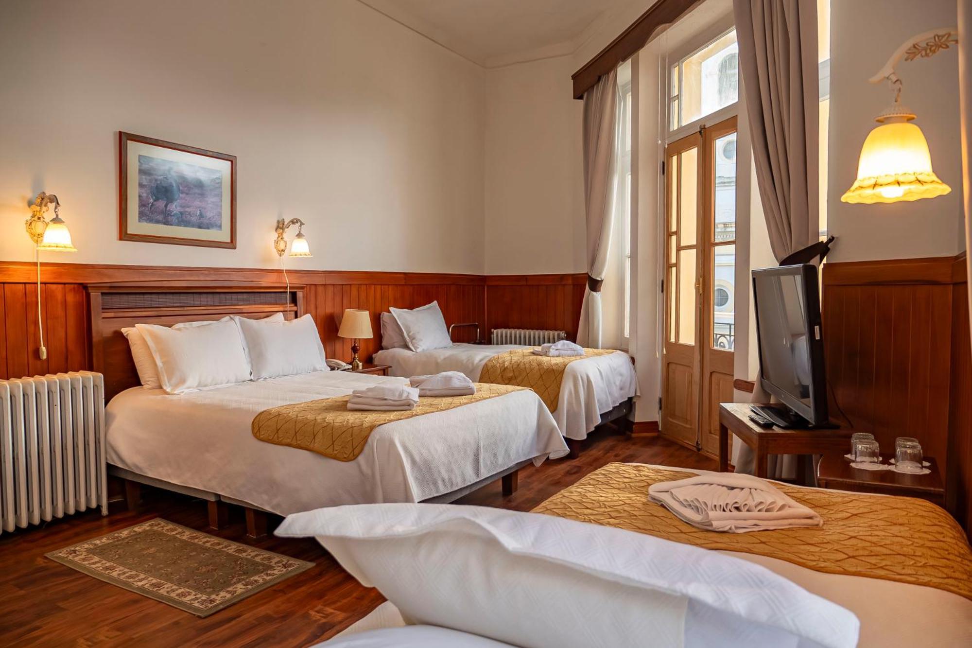 Hotel Plaza Punta Arenas Luaran gambar